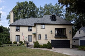 36 Audubon Dr, Buffalo, NY 14226