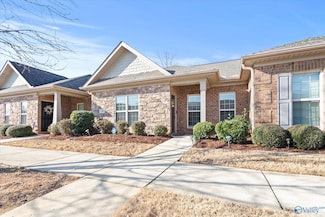 539 W West Mossyleaf Dr, Huntsville, AL 35824