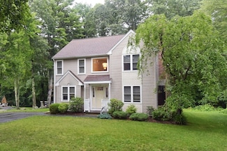 119 North St, Douglas, MA 01516