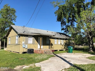 1412 Jo Ellen Cir, Gulfport, MS 39501