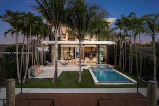 701 86th St, Miami Beach, FL 33141