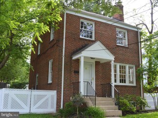 4601 Sheridan St, Riverdale, MD 20737
