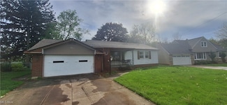 4532 S Frontenac Dr, Cleveland, OH 44128