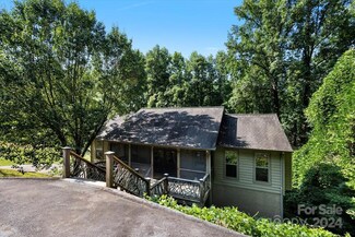 16 Crossing Ln, Sylva, NC 28779