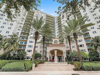 19900 E Country Club Dr Unit 318, Aventura, FL 33180