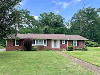 219 Spring Ct, Sheffield, AL 35660
