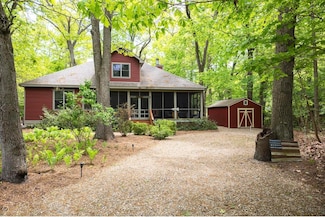 18774 Old Field Rd, New Buffalo, MI 49117