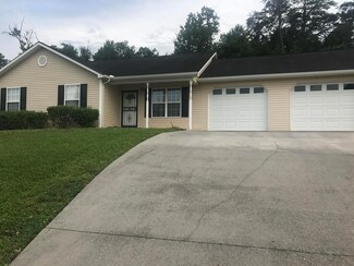 2820 Wendi Ann Dr, Knoxville, TN 37924