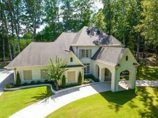 10689 Curtman Dr N, Eads, TN 38028