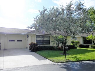 9785 Pecan Tree Dr Unit B, Boynton Beach, FL 33436