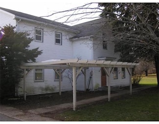 67 Ware St, West Brookfield, MA 01585