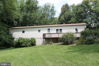 118 Carea Rd, New Park, PA 17352