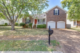 2214 Falcon Creek Dr, Franklin, TN 37067