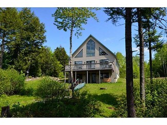 160 Mcgregor Rd, Burlington, ME 04417
