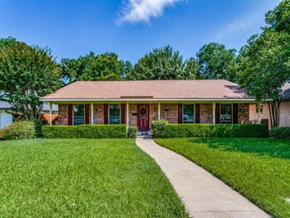 4919 Ashbrook Rd, Dallas, TX 75227