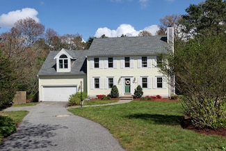 40 Teneycke Hill Rd, North Falmouth, MA 02556
