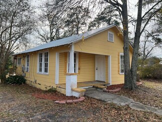 331 Pelham St, Andalusia, AL 36420
