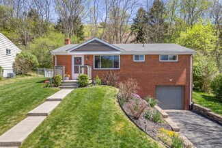 169 Connie Dr, Pittsburgh, PA 15214