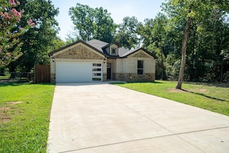 202 Morning Dove Dr, Trinidad, TX 75163