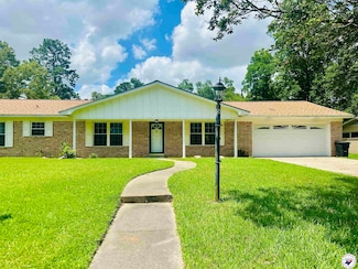 5 Arnold Dr, Texarkana, AR 71854