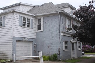 2902 Cascade St, Erie, PA 16508