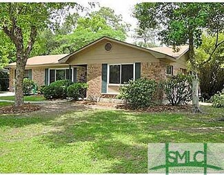 427 Hunt Dr, Savannah, GA 31406