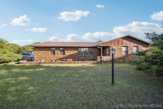 9780 Celia Berryhill Rd, Okmulgee, OK 74447