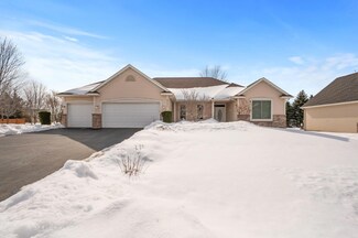 6527 Highland Hills Ln S, Cottage Grove, MN 55016
