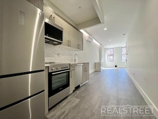 277 Linden St Unit 2A, Brooklyn, NY 11237