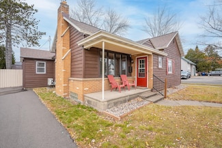 11 Keenan St, Rhinelander, WI 54501