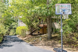 162 Greenwood Ct, McGaheysville, VA 22840