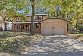 116 Sir Lawrence Dr, Belleville, IL 62221