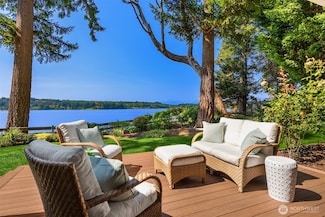 9549 Olympus Beach Rd NE, Bainbridge Island, WA 98110