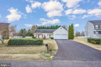 11418 Silverleaf Ln, Fredericksburg, VA 22407