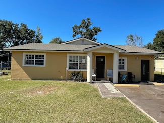 1202 Jewel Ave, Lakeland, FL 33805
