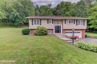 399 W State St Extension, Gloversville, NY 12078