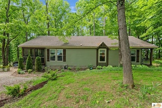 701 Runaway Dr, Fountain Run, KY 42133