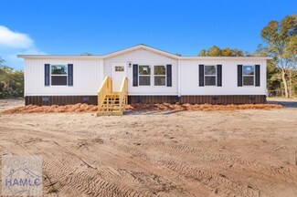 272 Three C Rd, Jesup, GA 31545