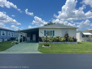 108 Lake Hazel Dr, Winter Haven, FL 33884