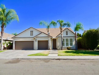 6798 E Raco Ave, Fresno, CA 93727