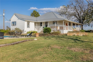 13752 Whitman Rd, Brenham, TX 77833