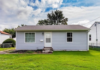 1321 E 25th St, Des Moines, IA 50317