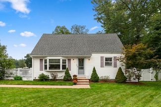 49 Baldwin Rd, Billerica, MA 01821