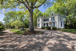 12005 Hunting Crest Dr, Prospect, KY 40059