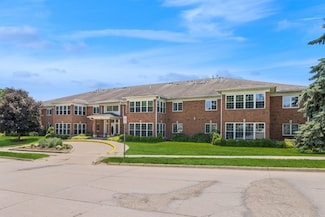2601 Hickory Trail Unit 1, Iowa City, IA 52245