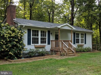 55 Flint Spring Ln, Bluemont, VA 20135