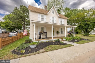 105 E Lillian St, Hebron, MD 21830