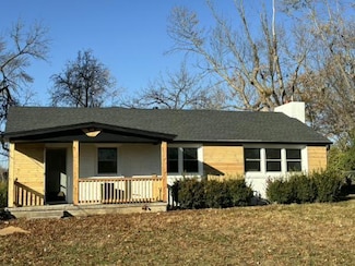 2018 James Downey Rd, Independence, MO 64057