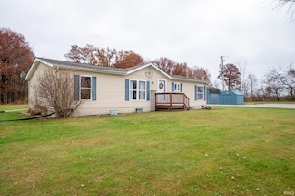 15720 Roth Rd, Grabill, IN 46741