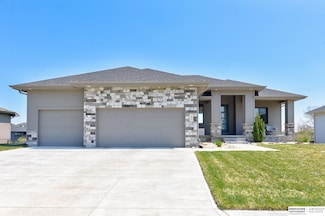2907 N 185th St, Elkhorn, NE 68022